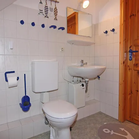 In Wenkendorf For 6 Personen, Cleaning Included דירה